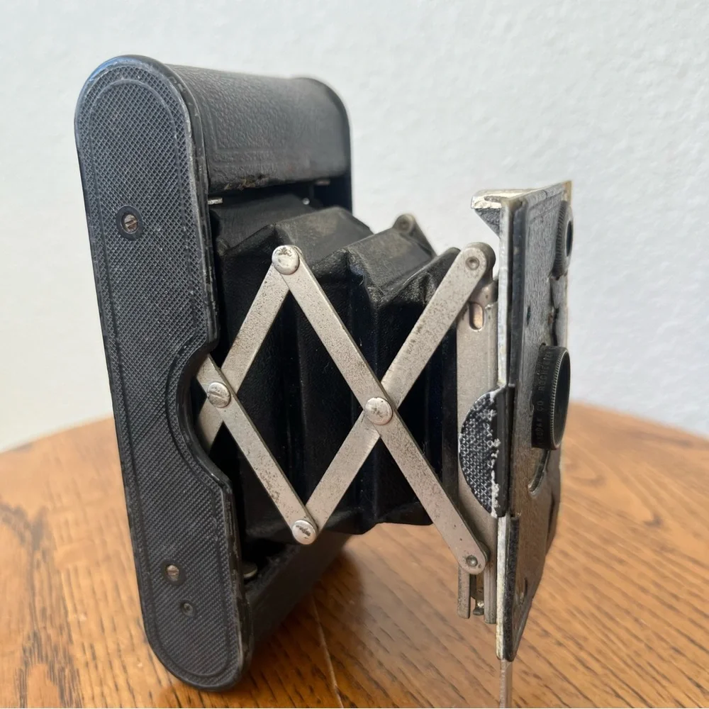 Vintage Eastman Kodak Anastigmat Vest Pocket Folding Camera no. 111842